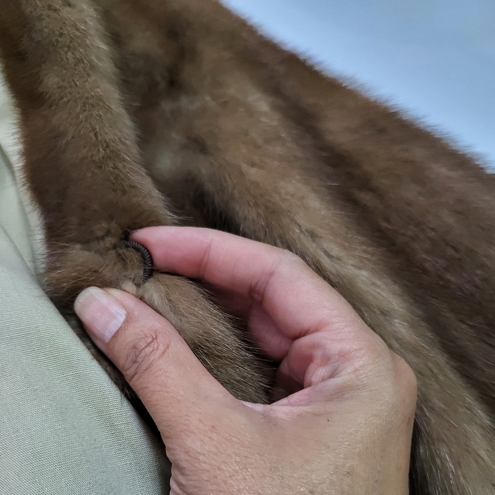 Vintage Custom Mink Jacket - Picture 4 of 11